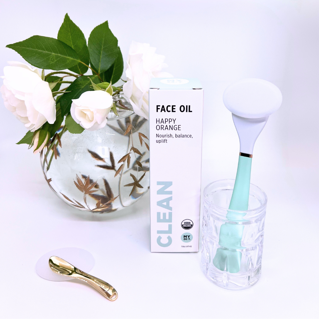 LUNAESCENT Skincare Applicator and My24/7 Happy Orange Face Oil