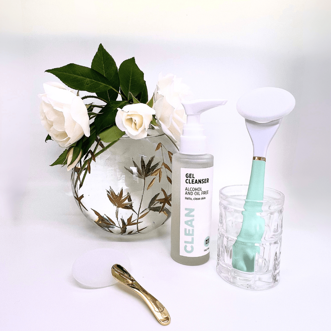 LUNAESCENT Skincare Applicator and My24/7 White Rose-Calendula Gel Cleanser
