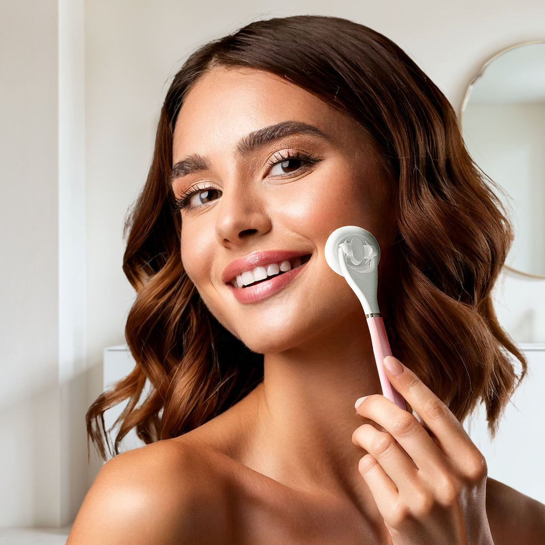 LUNAESCENT's Approach to Sustainable Beauty: More Than Just a Tool