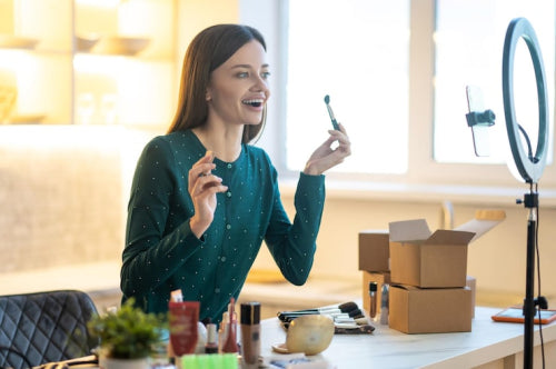 Clean Beauty Trends and the Tools That Support Hygienic Delivery
