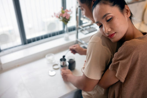 Strategies for Minimizing Cross-Contamination in Shared Beauty Environments