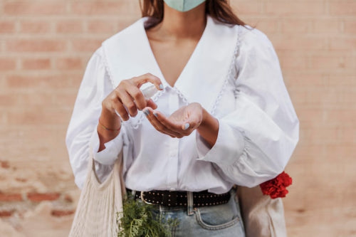 Hygiene Protocols That Complement Organic and Botanically Inspired Treatments