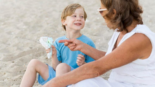 Putting Sunscreen on Squirmy Kids Is Hard. And This Viral Doodad Doesnt Really Help