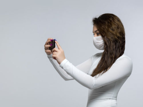 The Role of Touch-Free Applicators in Reducing Contamination in Skincare