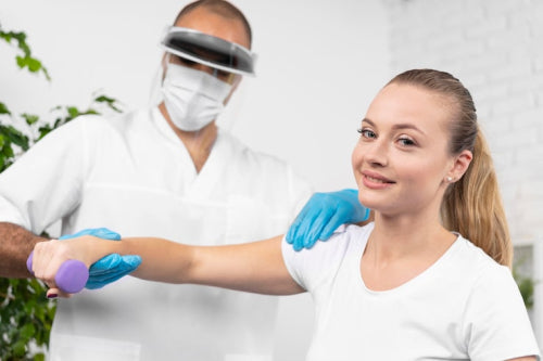 Why Medspa Clients Are Turning to Touch-Free Applicators