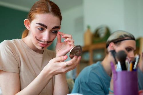 How Touch-Free Tools Are Changing the Way We Apply Makeup