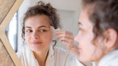 How Touch-Free Applicators Are Transforming Skincare for Sensitive Skin