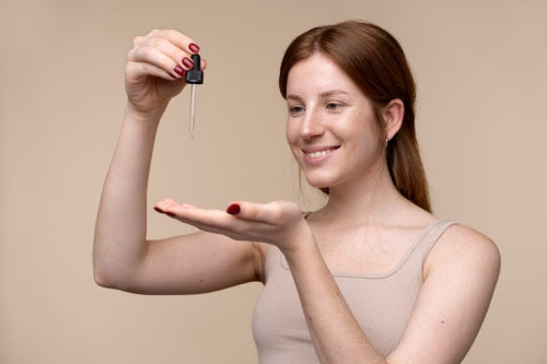 Where Your Serum Goes When You Apply It With Your Fingers