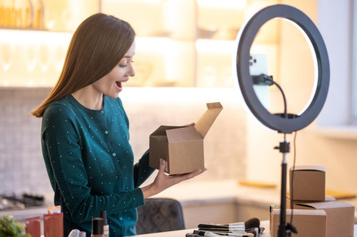 What a Pivoting Applicator Head Can Change About Product Delivery