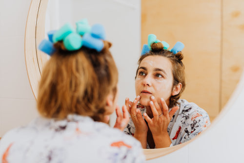 Why Professional Skincare Practices Pay Attention to Application Methods