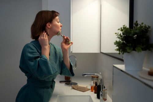 How LUNAESCENT Helps Reduce Product Waste During Daily Skincare