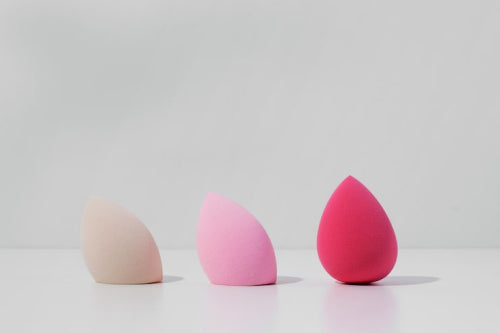 The Evolution of Makeup Sponges: Why Silicone Alternatives Are Better