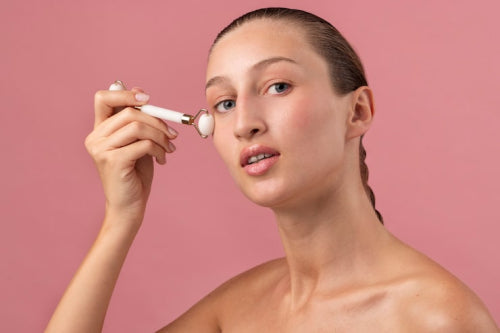 The Evolution of Spatula-Style Applicators for Cleaner Skincare Application