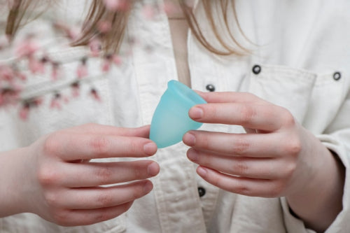 The Hygiene Advantages of Using Reusable Silicone Applicators Over Fingers