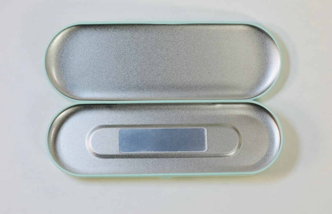 LUNAESCENT Carry Case with Mirror